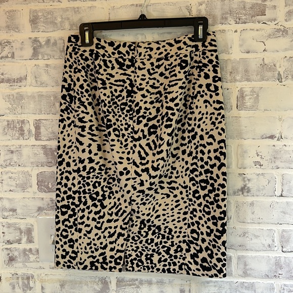 NWOT Loft Women’s Pencil Skirt Cheetah Print High Waist Black Tan Career Size 0 - Picture 4 of 8